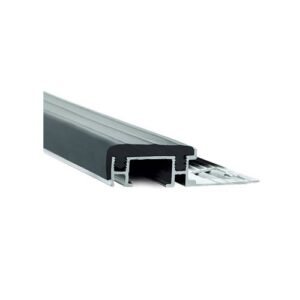 Atrim Protector de Escalón Aluminio/PVC 10x30mm Negro ART3924