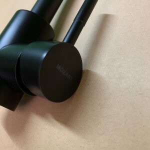 Grifería Mozart Tokio Monocomando Negro